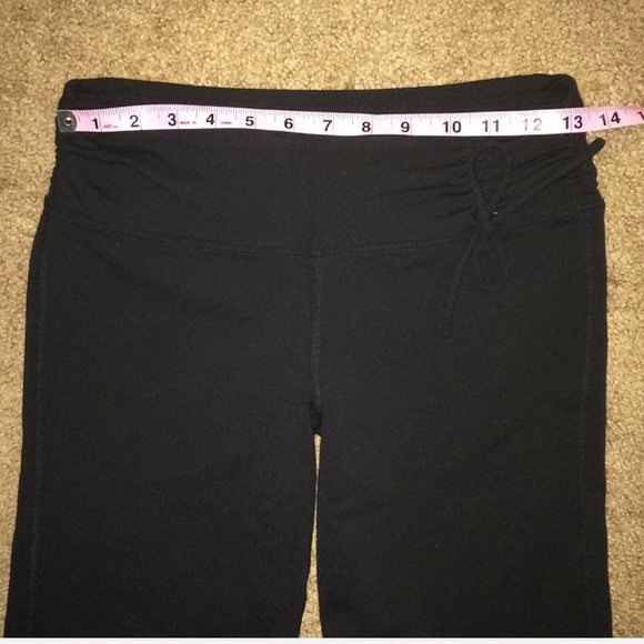 ❌SOLD❌ yoga capri - side tie - Picture 5 of 8